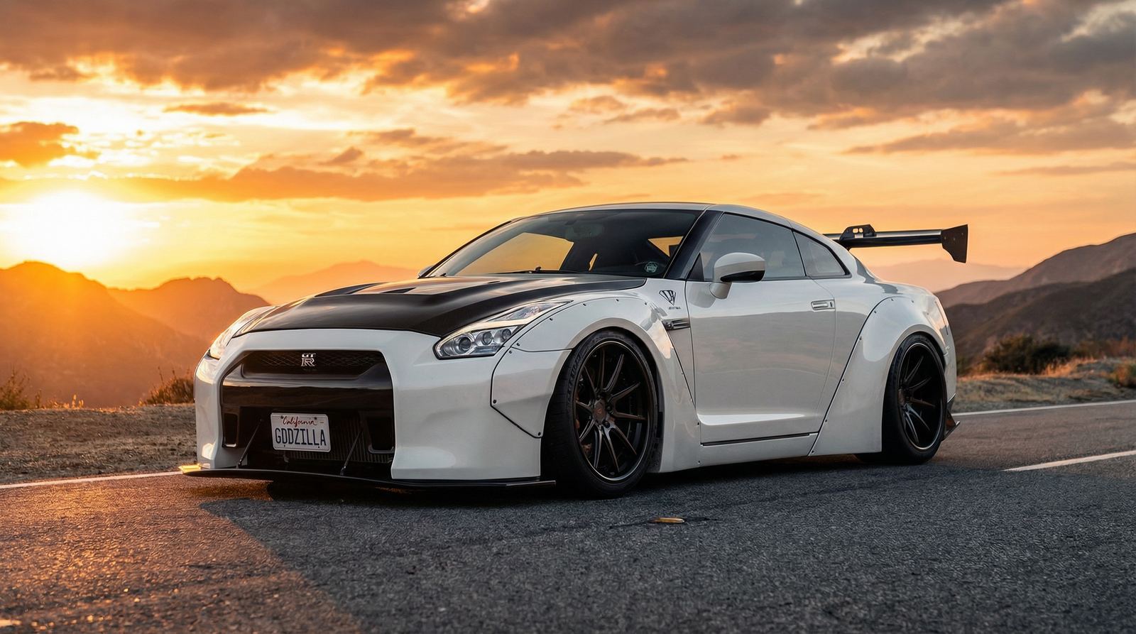 国产自拍跑车改装视频